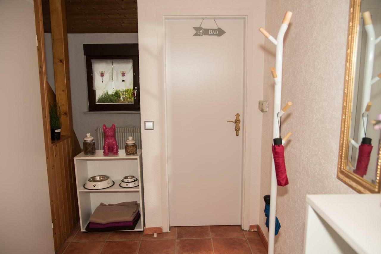 Ferienwohnung "Hirsch Huesli" Schopfheim Bagian luar foto